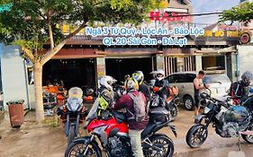 Nha Nghi Hong Hanh Bed & Breakfast